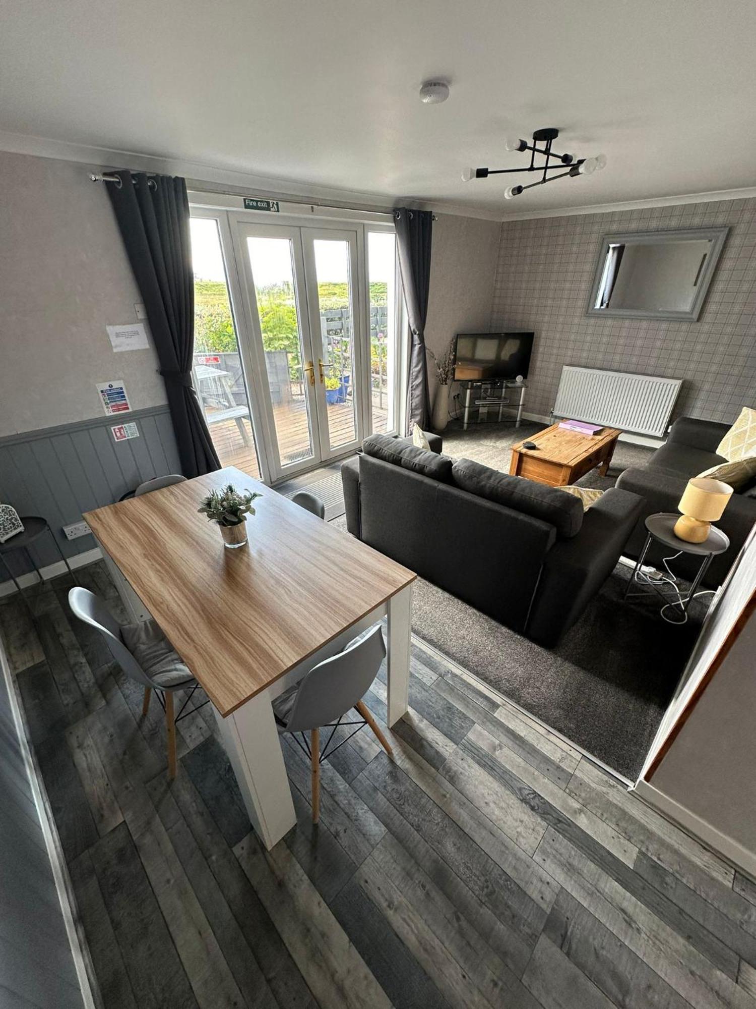 Self Catering Spacious 2 Bed Apartment With Sea Views South Erradale 외부 사진